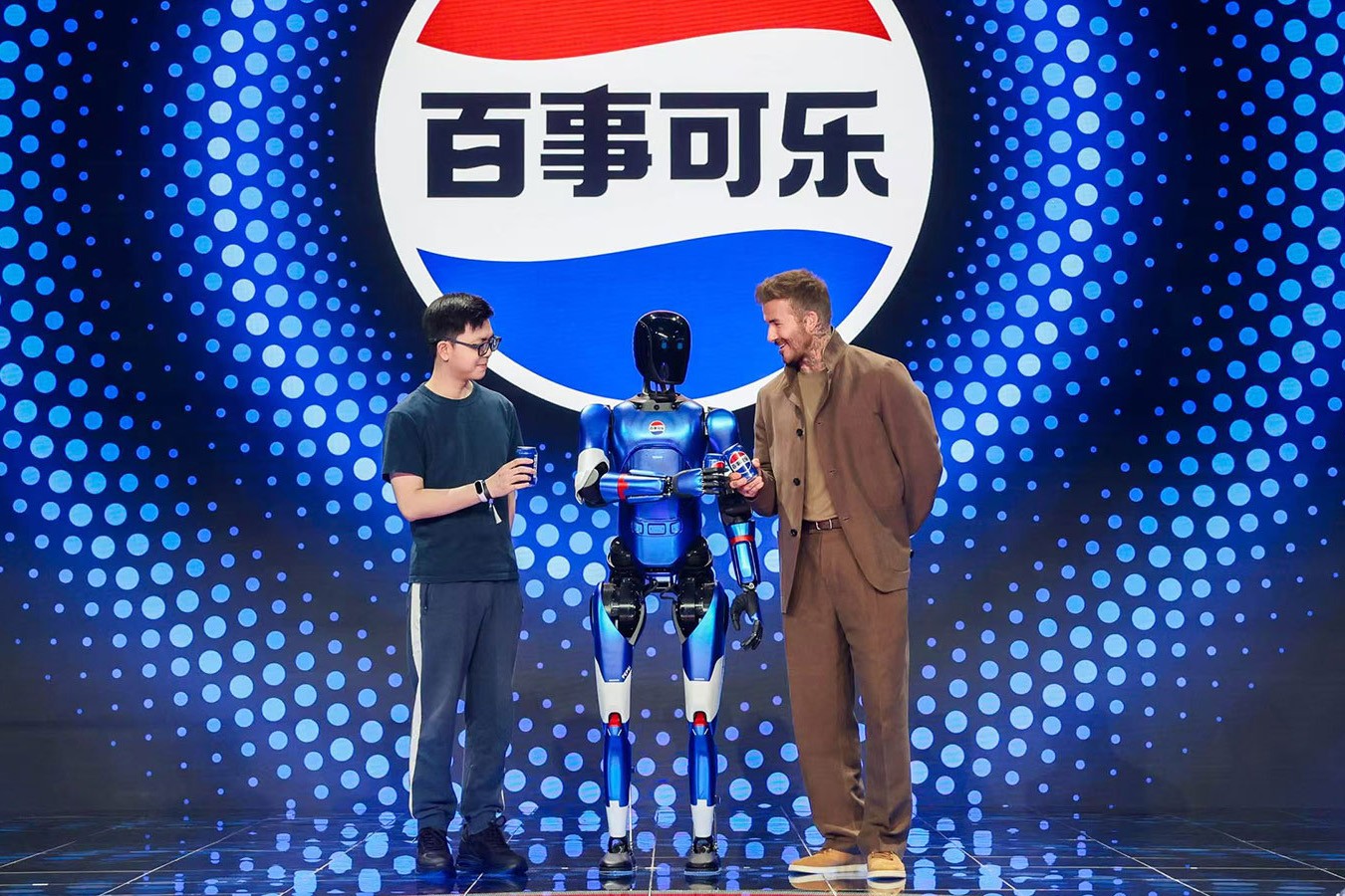 k8·凯发机器人携手百事中国共创“百事蓝宝” 共燃渴望新章